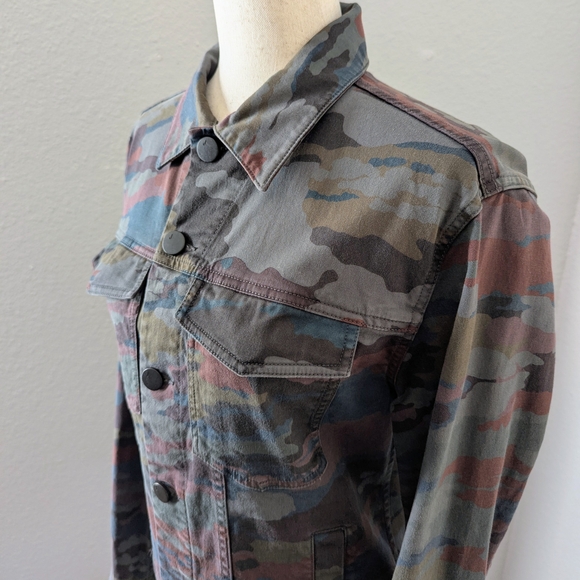NWT J Brand Acamar Camouflag Trucker Jean Jacket Unisex S Demin - Picture 3 of 14